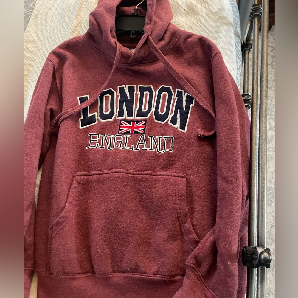London hooded sweatshirt